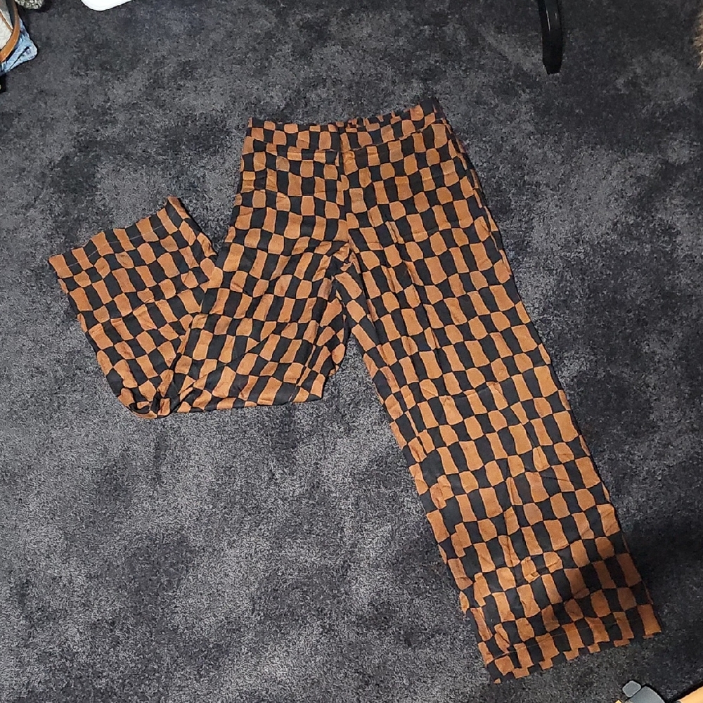 Old Navy Womens Checkered Black and Brown Playa Wide Leg Pants
